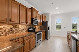 10862 Sunset Ridge Ln, Orlando, FL 32832 - Photo 11