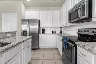 2580 Shanti Dr, Kissimmee, FL 34746 - Photo 15