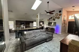 6473 Long Breeze Rd, Orlando, FL 32810 - Photo 3