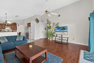 267 Rochester Loop, Davenport, FL 33897 - Photo 3