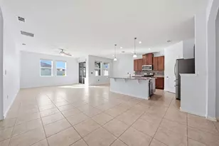 504 Affirmed Wy, Davenport, FL 33837 - Photo 5