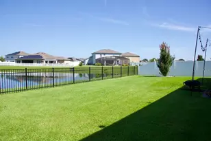 411 Blue Lake Cir, Kissimmee, FL 34758 - Photo 21