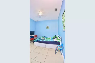 411 Blue Lake Circle, Kissimmee, FL 34758 - Photo 15