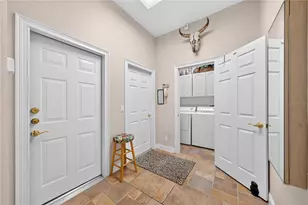 2335 Forest Club Dr, Orlando, FL 32804 - Photo 33