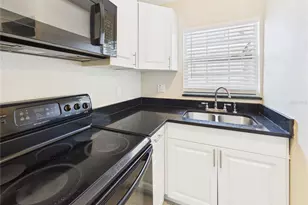 2800 E 113th Ave, Tampa, FL 33612 - Photo 9