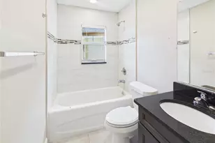 2800 E 113th Ave, Tampa, FL 33612 - Photo 15