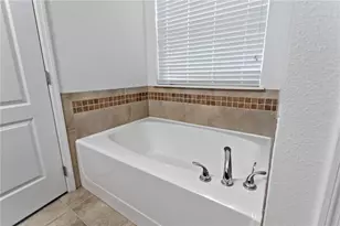 2916 Moonstone Bend, Kissimmee, FL 34758 - Photo 19