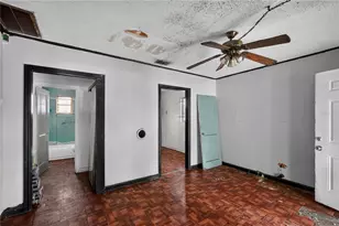 3504 Lindell Ave, Tampa, FL 33610 - Photo 11