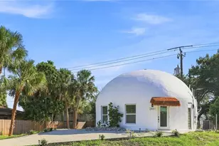 2881 Gentian Rd, Venice, FL 34293 - Photo 3