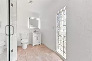 2881 Gentian Rd, Venice, FL 34293 - Photo 17
