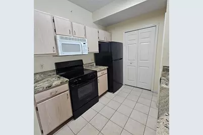 5483 Vineland Road #10304, Orlando, FL 32811 - Photo 5