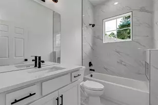 1306 East Pkwy, Deland, FL 32724 - Photo 15