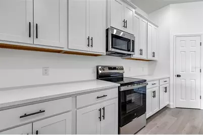 1306 East Parkway, Deland, FL 32724 - Photo 9