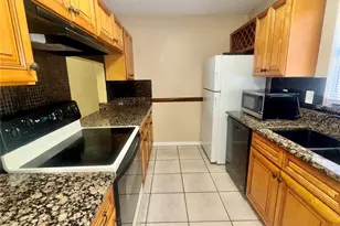 1605 Shady Ridge Ct, Orlando, FL 32807 - Photo 7