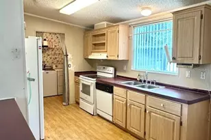 1096 Carrie Ln, Kissimmee, FL 34741 - Photo 7