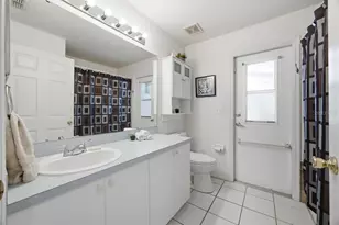 566 Montana Ave, Davenport, FL 33897 - Photo 17