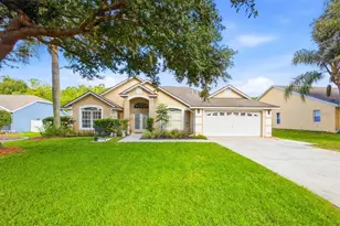 566 Montana Ave, Davenport, FL 33897 - Photo 1