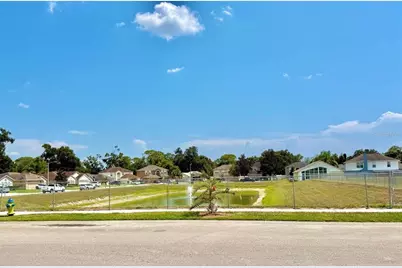 152 Golfside Circle, Sanford, FL 32773 - Photo 5