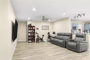 930 Windrose Dr, Orlando, FL 32824 - Photo 7