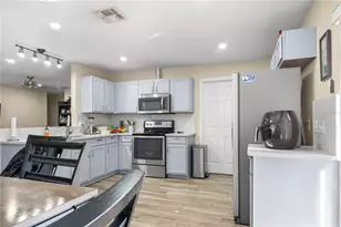 930 Windrose Dr, Orlando, FL 32824 - Photo 11