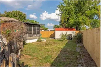 6126 Burhley Court, Orlando, FL 32809 - Photo 9