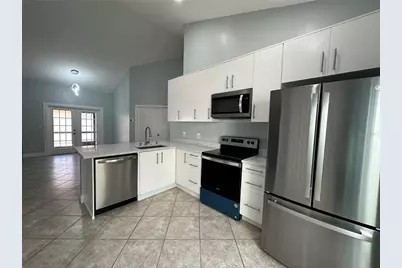 7357 Spring Villas Cir, Orlando, FL 32819 - Photo 9