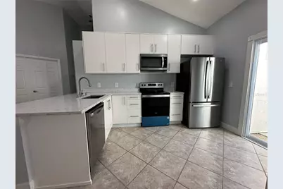 7357 Spring Villas Cir, Orlando, FL 32819 - Photo 7