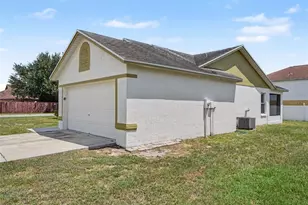 3735 Imperial Dr, Winter Haven, FL 33880 - Photo 15