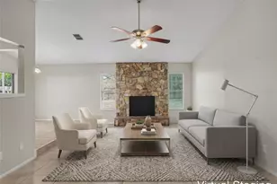 3329 Fox Ridge Dr, Winter Haven, FL 33884 - Photo 3