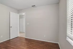3329 Fox Ridge Dr, Winter Haven, FL 33884 - Photo 15