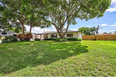 8532 Kumquat Avenue, Seminole, FL 33777 - Photo 39