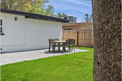 3926 Helena Street NE, Saint Petersburg, FL 33703 - Photo 31