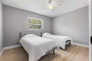 3926 Helena St NE, Saint Petersburg, FL 33703 - Photo 23