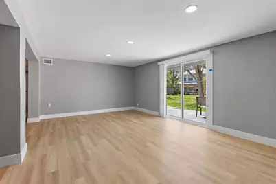 3926 Helena Street NE, Saint Petersburg, FL 33703 - Photo 27