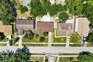 2264 Winchester Dr, Dunedin, FL 34698 - Photo 21