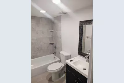 5725 12th Avenue N #304D, Saint Petersburg, FL 33710 - Photo 3