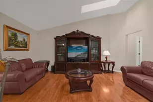 3044 Crested Cir, Orlando, FL 32837 - Photo 9