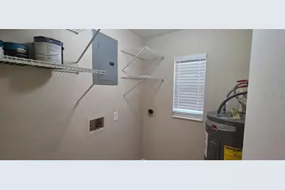 7670 Stratford Boulevard, Orlando, FL 32807 - Photo 15