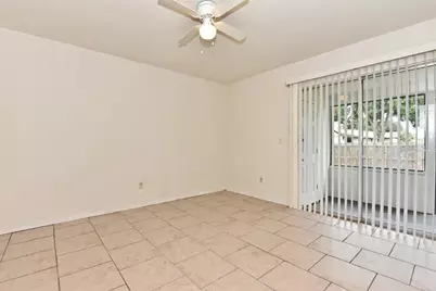 2809 Waxy Willow Lane, Orlando, FL 32808 - Photo 7