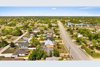 4653 Mariner Boulevard, Spring Hill, FL 34609 - Photo 45