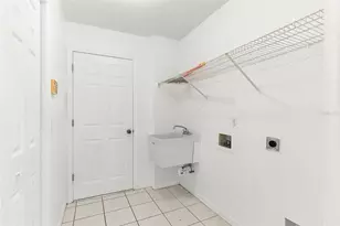 4653 Mariner Blvd, Spring Hill, FL 34609 - Photo 25