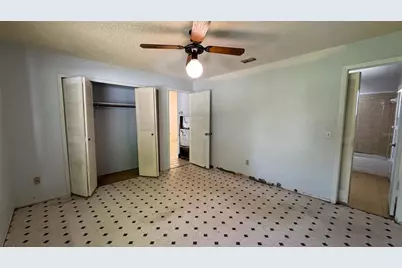 762 Kings Cove Court, Orlando, FL 32807 - Photo 9