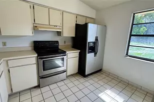 762 Kings Cove Ct, Orlando, FL 32807 - Photo 5