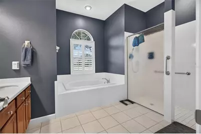 8920 Bridgeport Bay Circle, Mount Dora, FL 32757 - Photo 21