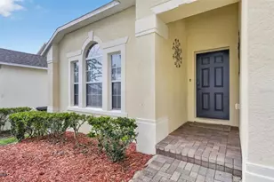 124 Lancaster Dr, Davenport, FL 33897 - Photo 3