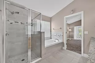 124 Lancaster Dr, Davenport, FL 33897 - Photo 23