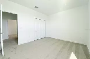 977 Leader St, Davenport, FL 33896 - Photo 9