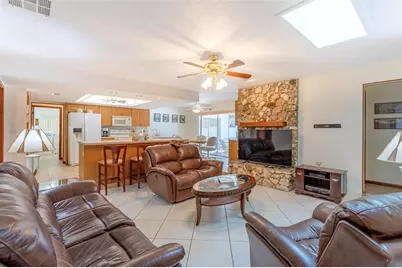 8830 Aspen Avenue, Orlando, FL 32817 - Photo 5