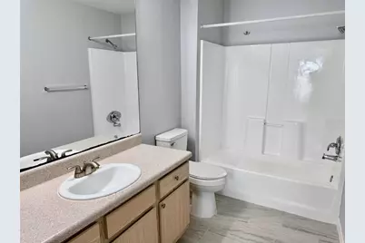 5475 Vineland Road #8113, Orlando, FL 32811 - Photo 17