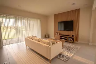 8087 Fenton St, Orlando, FL 32836 - Photo 9